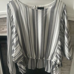 1.STATE WOMENS BLOUSE